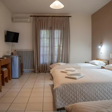 Hotel Pineas à Kalambaka Extérieur photo