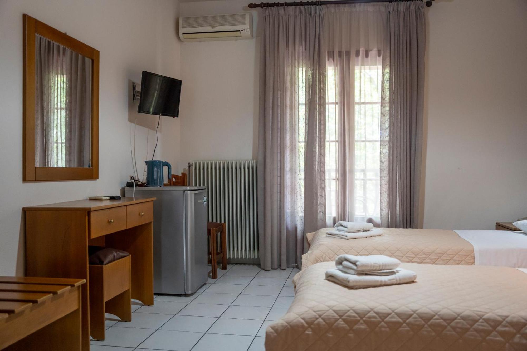 πηνέας Πανσιόν 3*